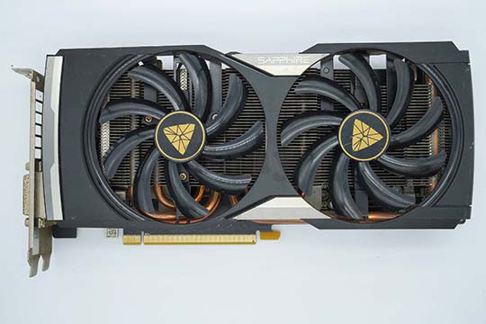 蓝宝石SAPPHIRE R9 380 4GB DUAL-X OC VERSION 黑钻版 显示卡（AMD Radeon R9 380芯片）